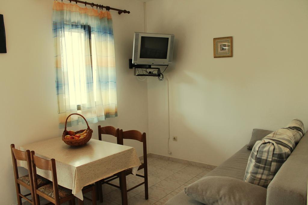 Apartments Lancek Ivan Dolac Exterior foto
